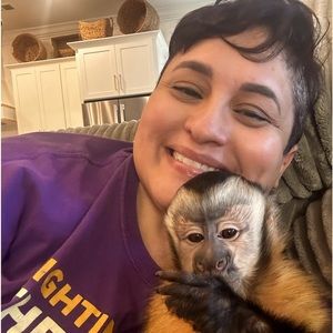 Meet your Posher, Brenda and her partner in crime Emma Rose 🐵